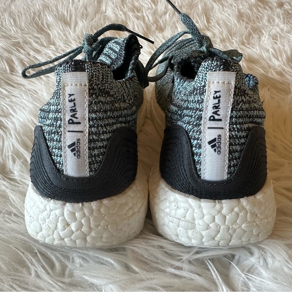 Adidas X Parley Ultra Boost Size 8.5 - Picture 10 of 14